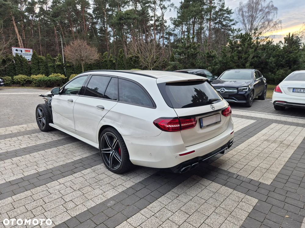 Mercedes-Benz Klasa E - 14