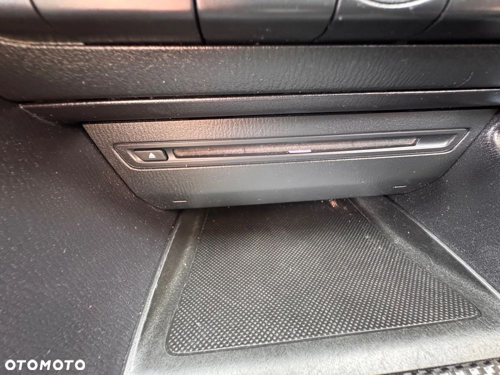 Mazda 3 - 14