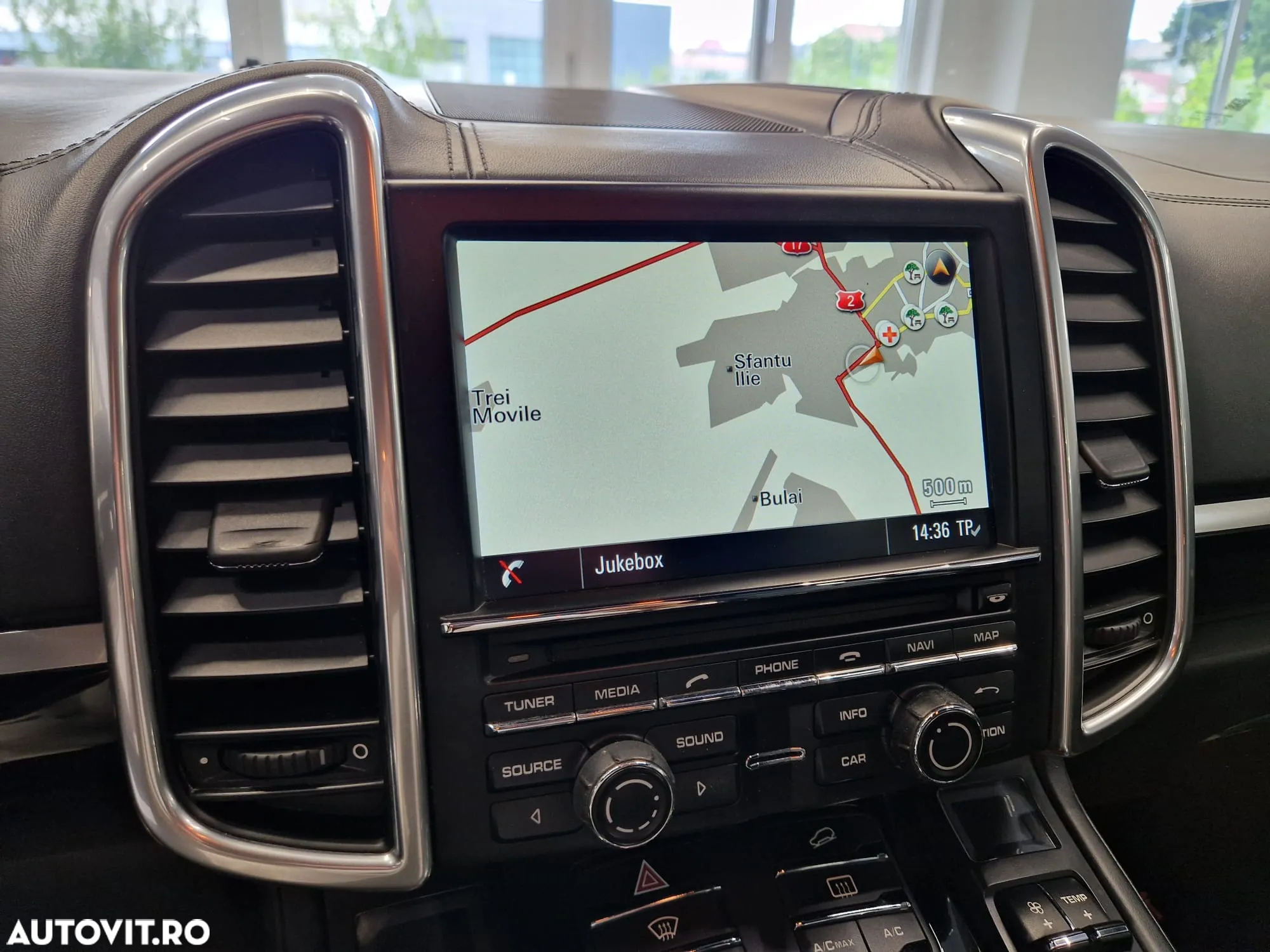Porsche Cayenne 3.0 L - 14