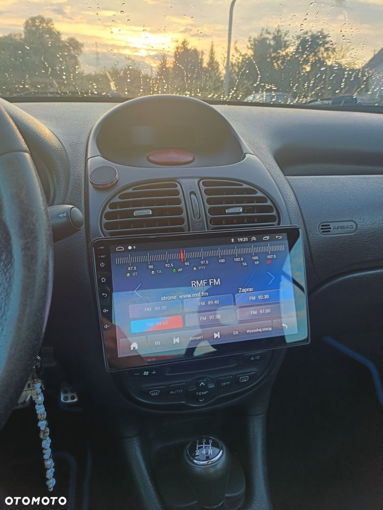 Peugeot 206 CC - 8
