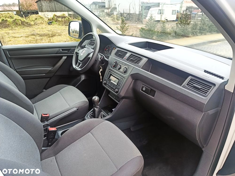 Volkswagen Caddy - 19