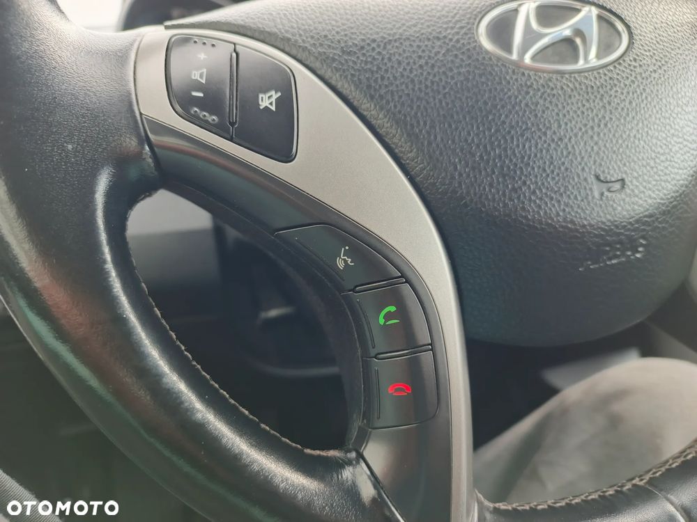 Hyundai i30 i30cw 1.4 Fifa World Cup Edition - 29