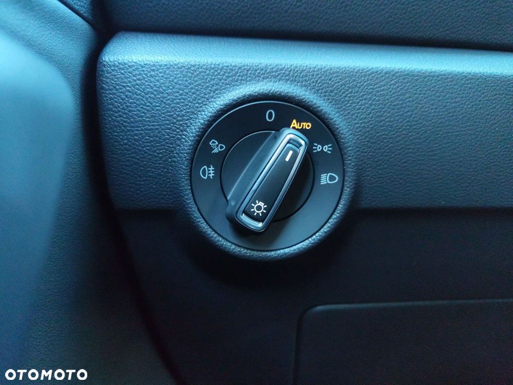 Volkswagen T-Roc 1.5 TSI R-Line DSG - 19