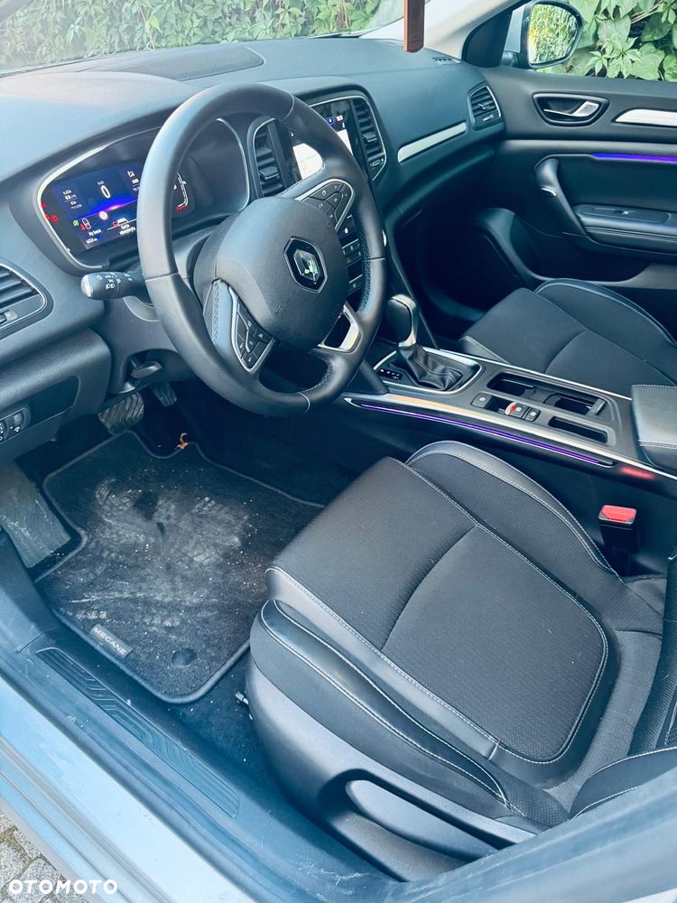 Renault Megane - 5