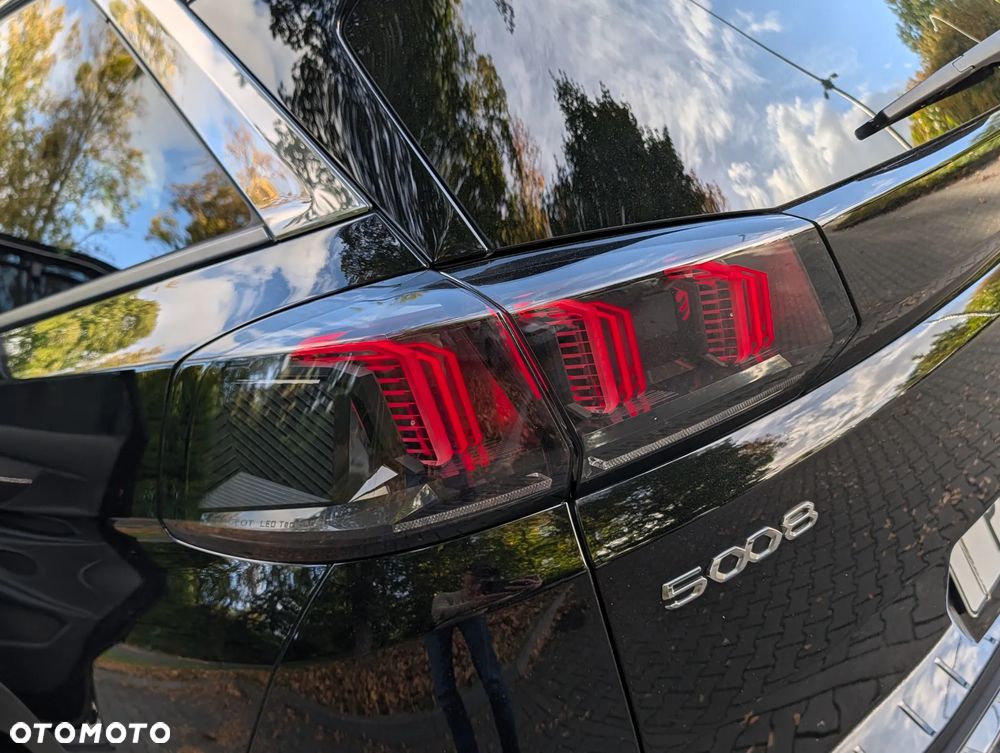 Peugeot 5008 BlueHDi 130 EAT8 Allure - 26