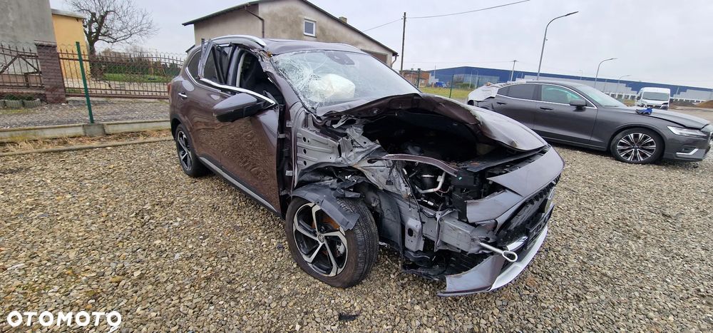 MG HS 1.5 T-GDI Excite DCT - 3