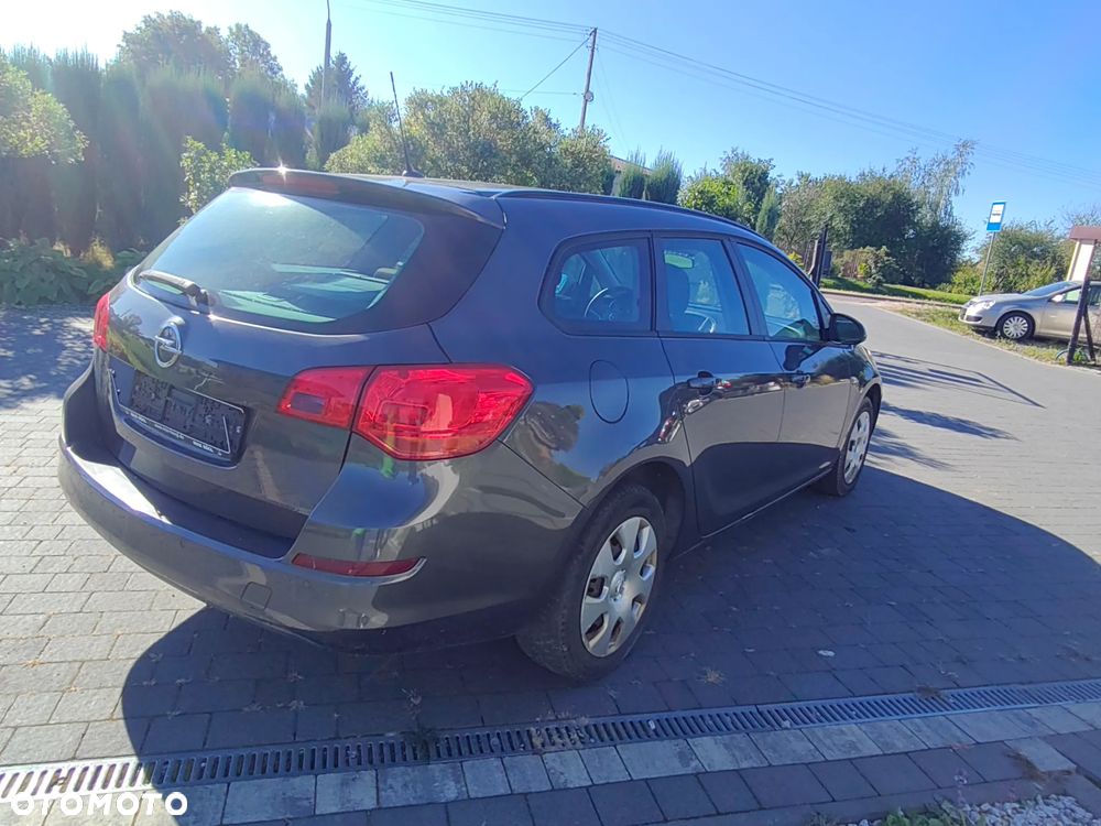 Opel Astra 1.7 CDTI DPF Active - 10