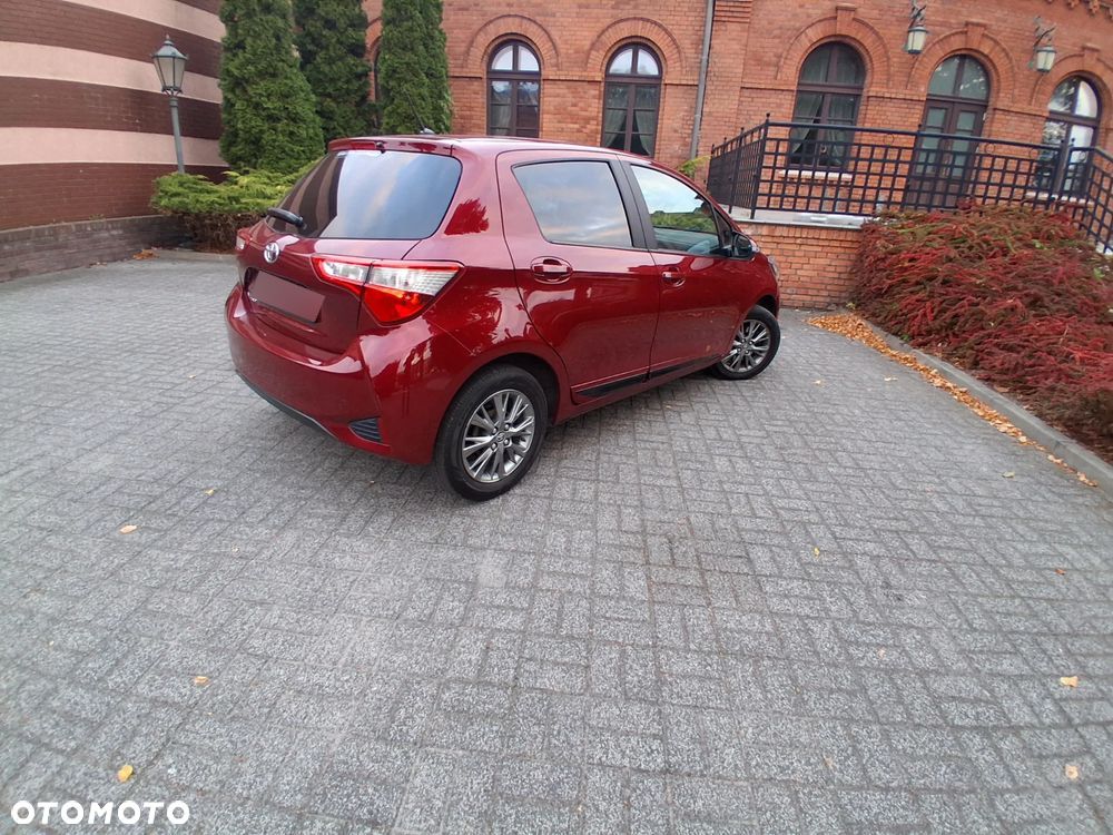 Toyota Yaris 1.5 Premium - 15