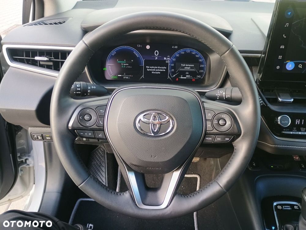 Toyota Corolla 1.8 Hybrid Style - 17