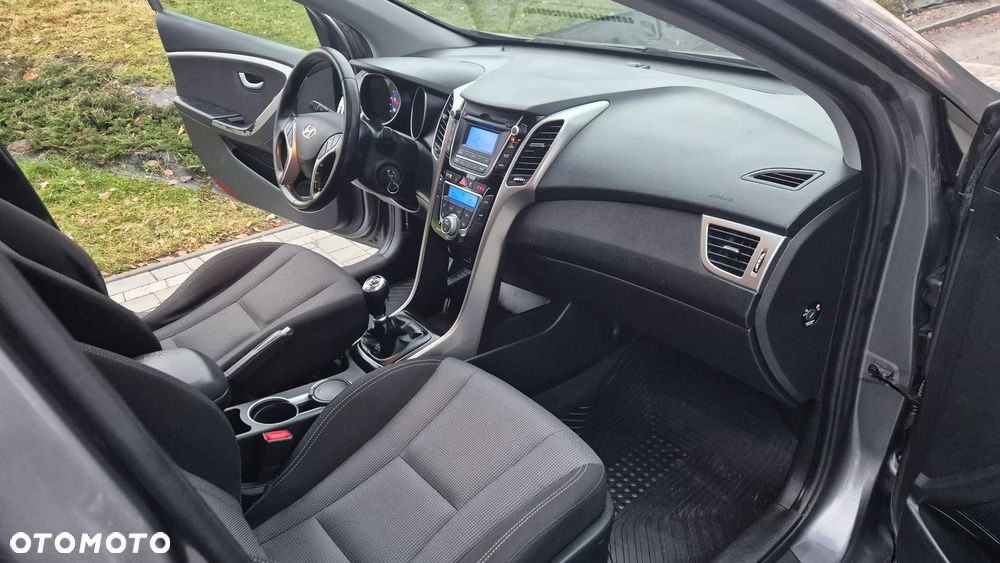 Hyundai i30 1.4 CRDi Advantage - 7