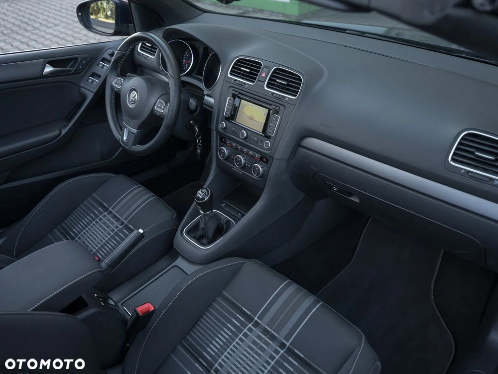Volkswagen Golf Cabrio 1.4 TSI Lounge - 30