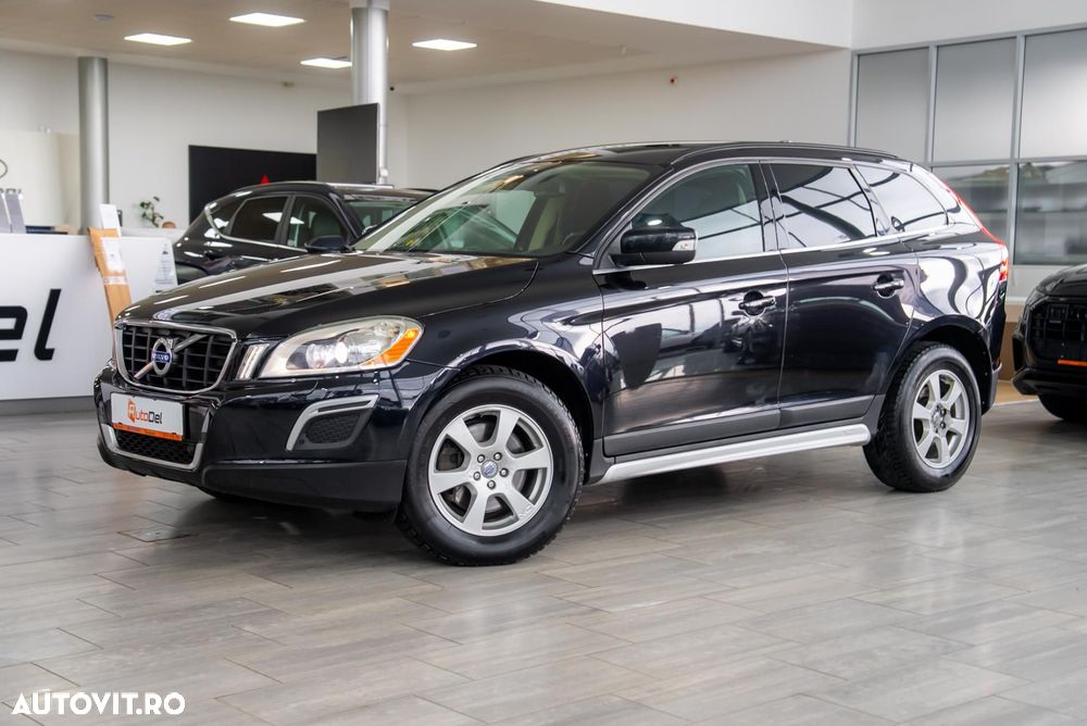 Volvo XC 60 D3 AWD Aut. Momentum - 7