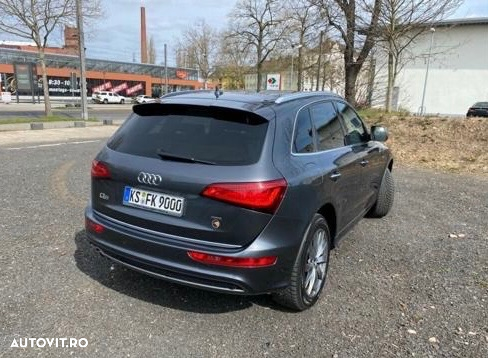 Audi Q5 2.0 TDI Quattro - 9