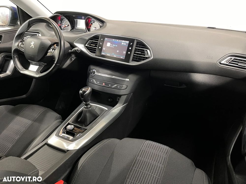 Peugeot 308 PureTech 130 GPF Stop & Start Allure Pack - 9