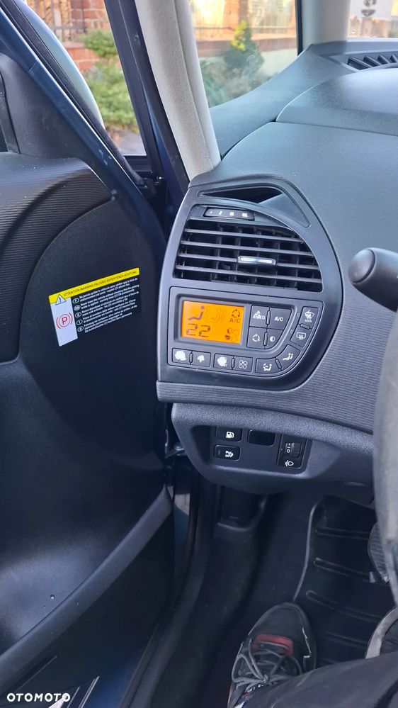 Citroën C4 Picasso VTi 120 Selection - 19