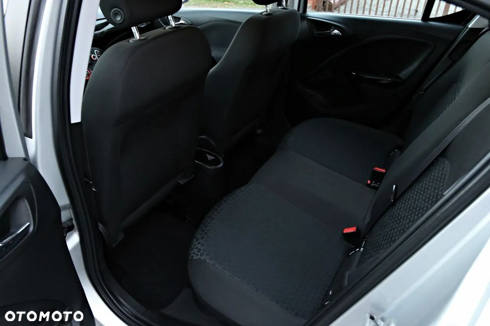 Opel Corsa 1.3 CDTI Cosmo - 33