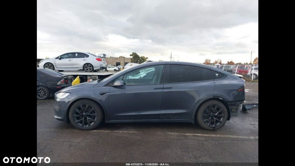 Tesla Model X AWD - 7