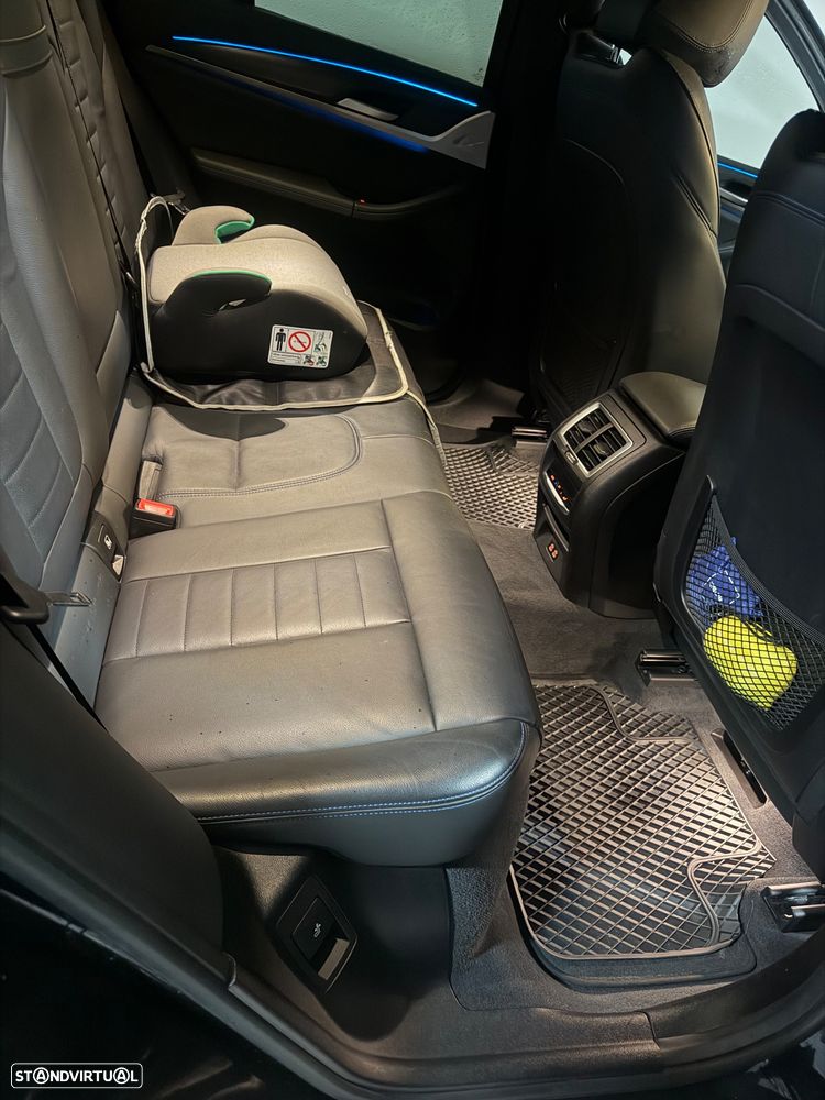 BMW iX3 M Sport Inspiring - 15