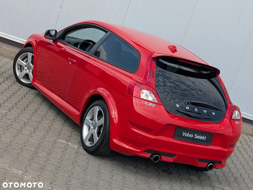 Volvo C30 D4 R-Design - 6