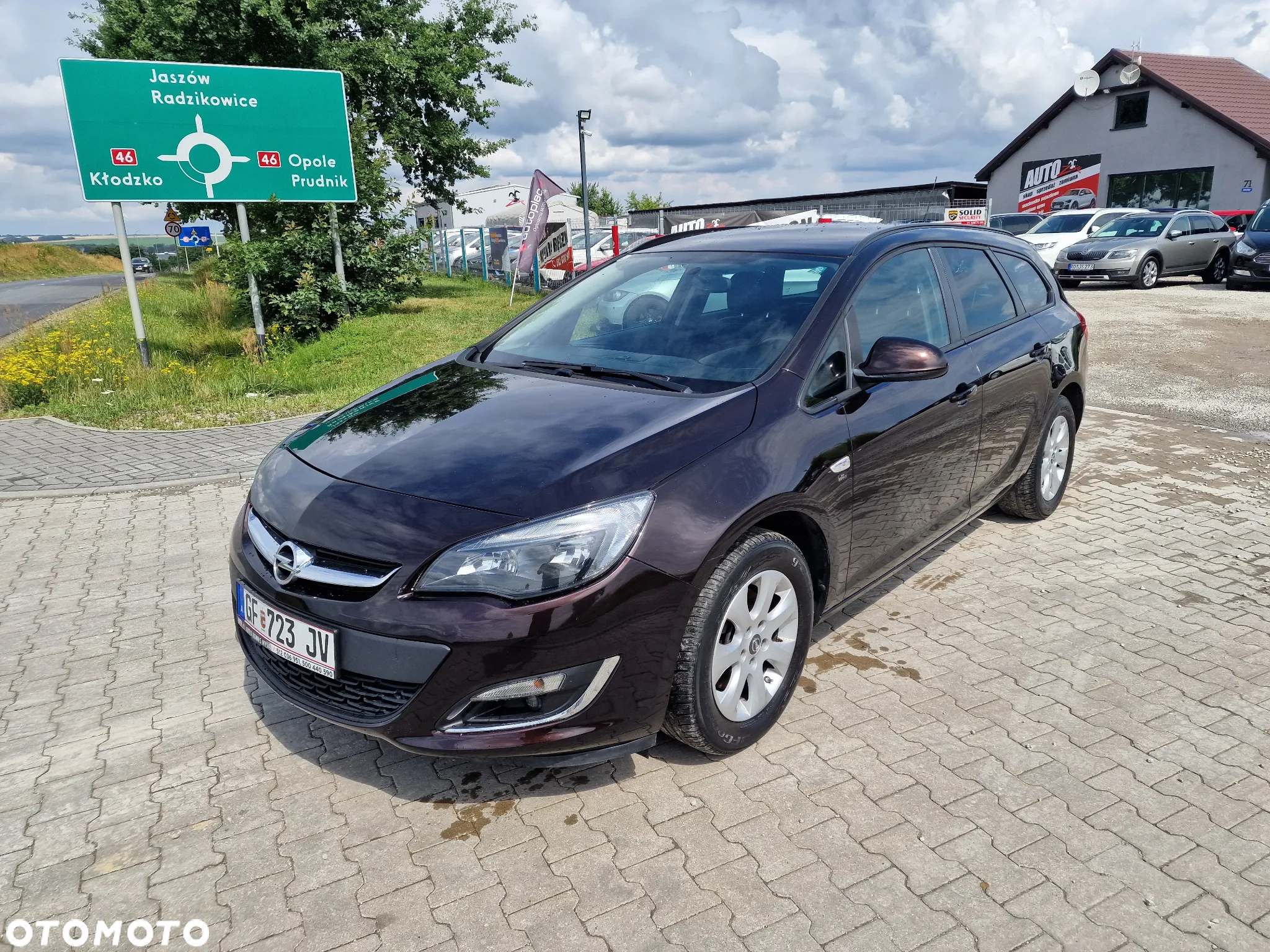 Opel Astra 1.6 D (CDTI) Start/Stop Sports Tourer Edition - 2