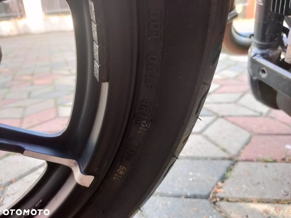 Harley-Davidson Sportster Iron 883 - 31