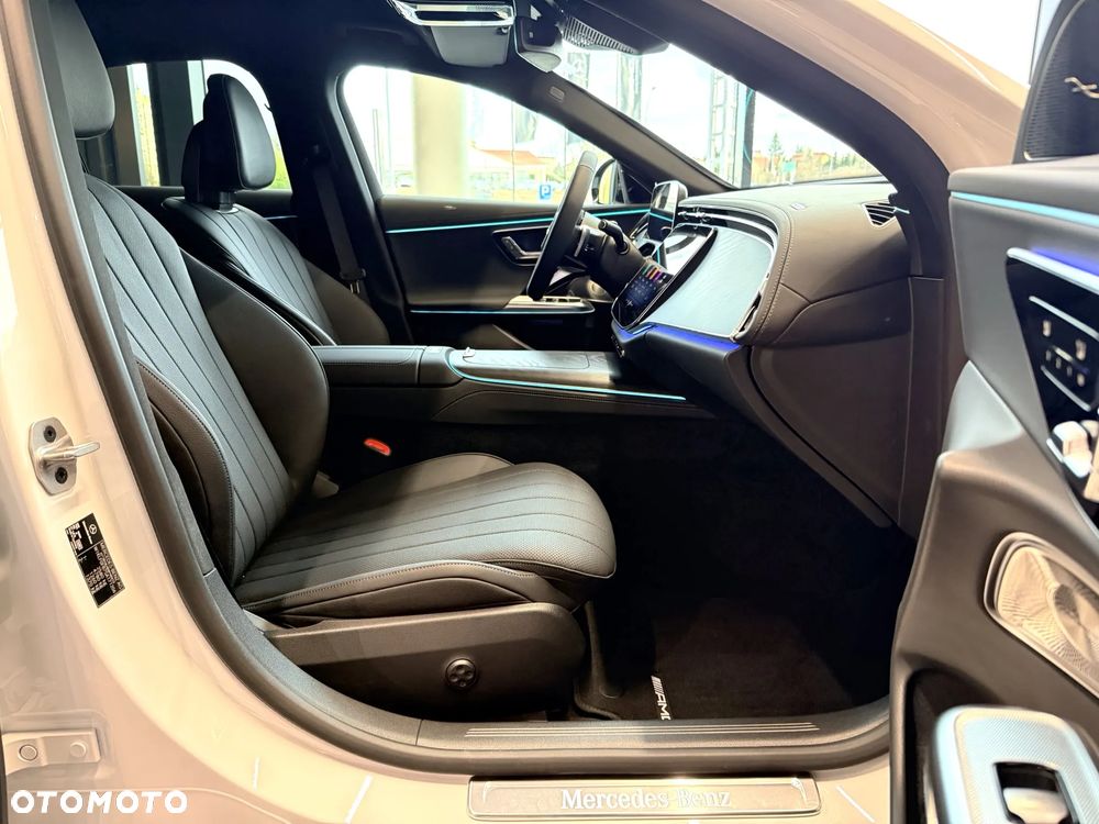 Mercedes-Benz Klasa E - 22