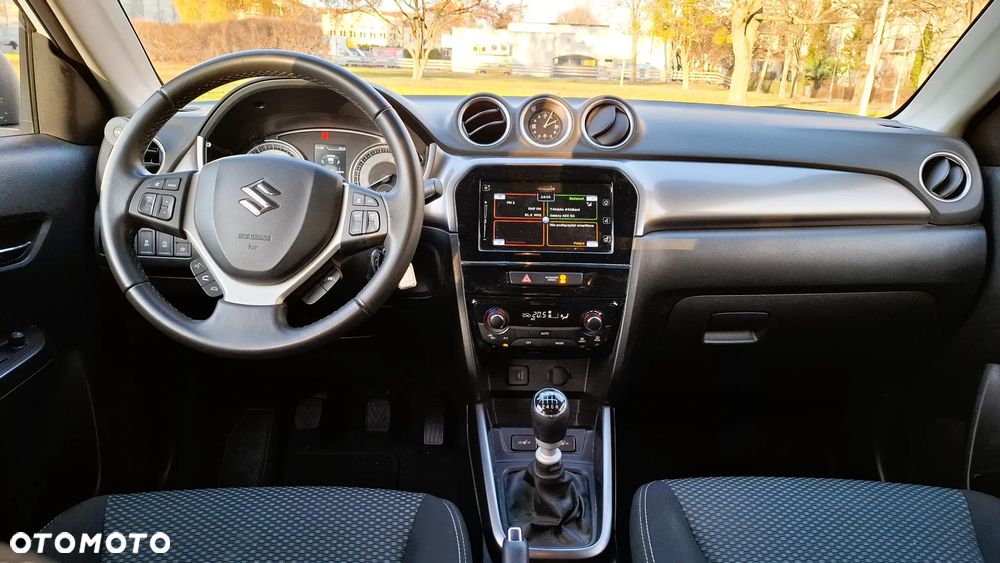 Suzuki Vitara - 12