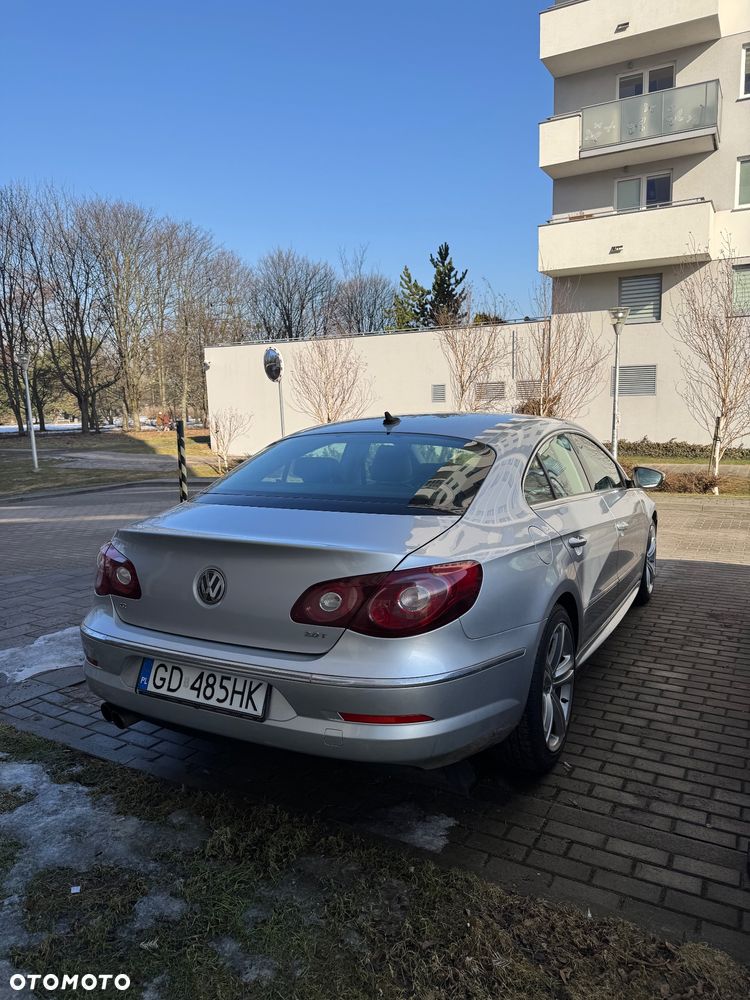 Volkswagen Passat 2.0 TSI Automatik R-Line Edition - 6