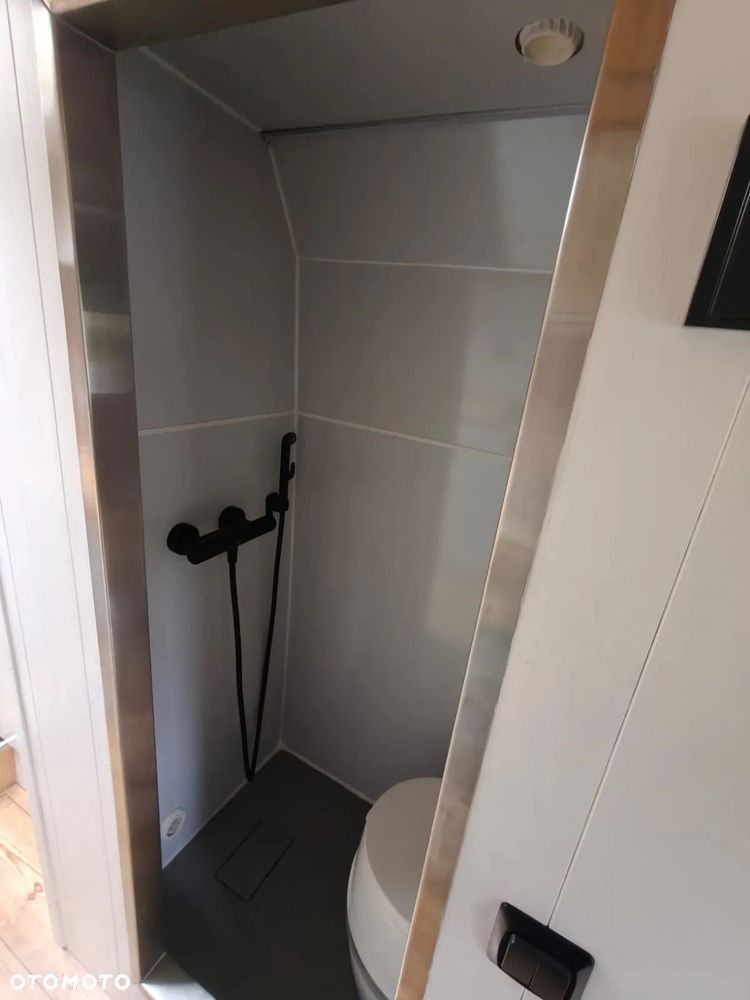 Mercedes-Benz 814 KAMPER LAZIENKA - 9