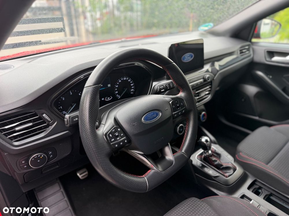 Ford Focus 2.0 TDCi ST-Line Red ASS - 33