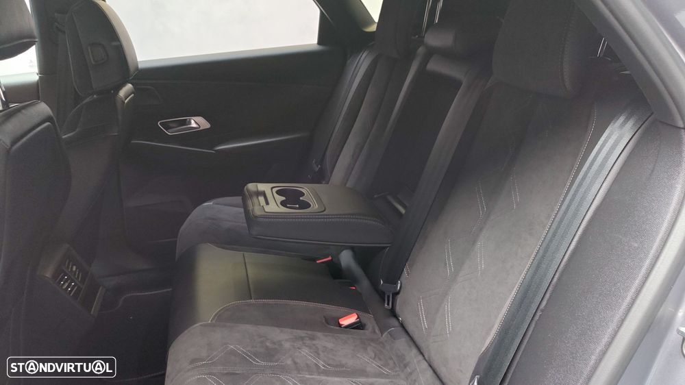 DS DS7 Crossback - 15
