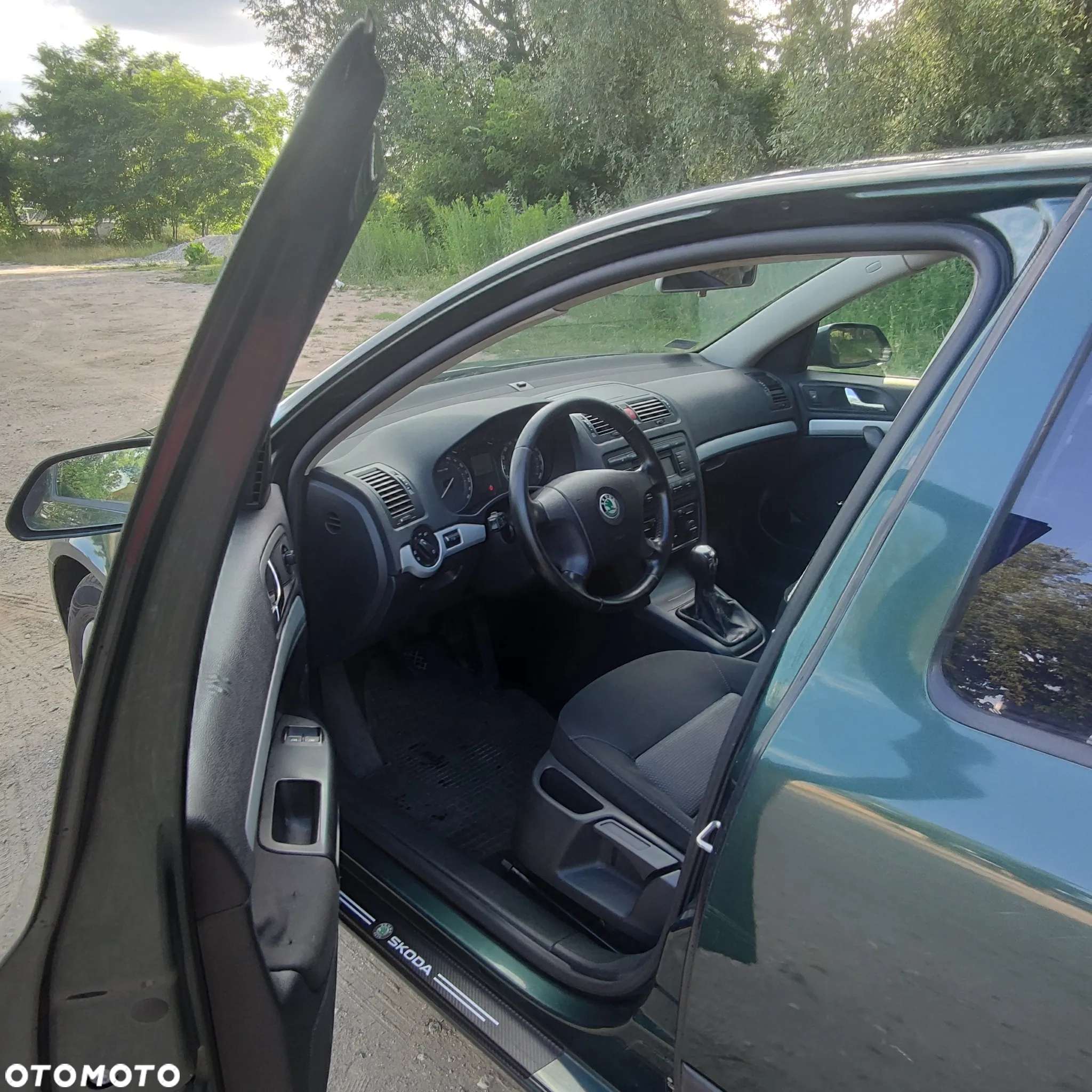 Skoda Octavia 1.6 Elegance - 33