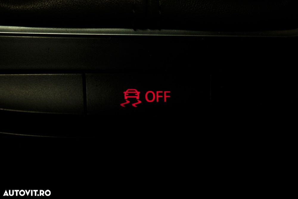 Audi A4 2.0 TDI B8 Quattro - 6