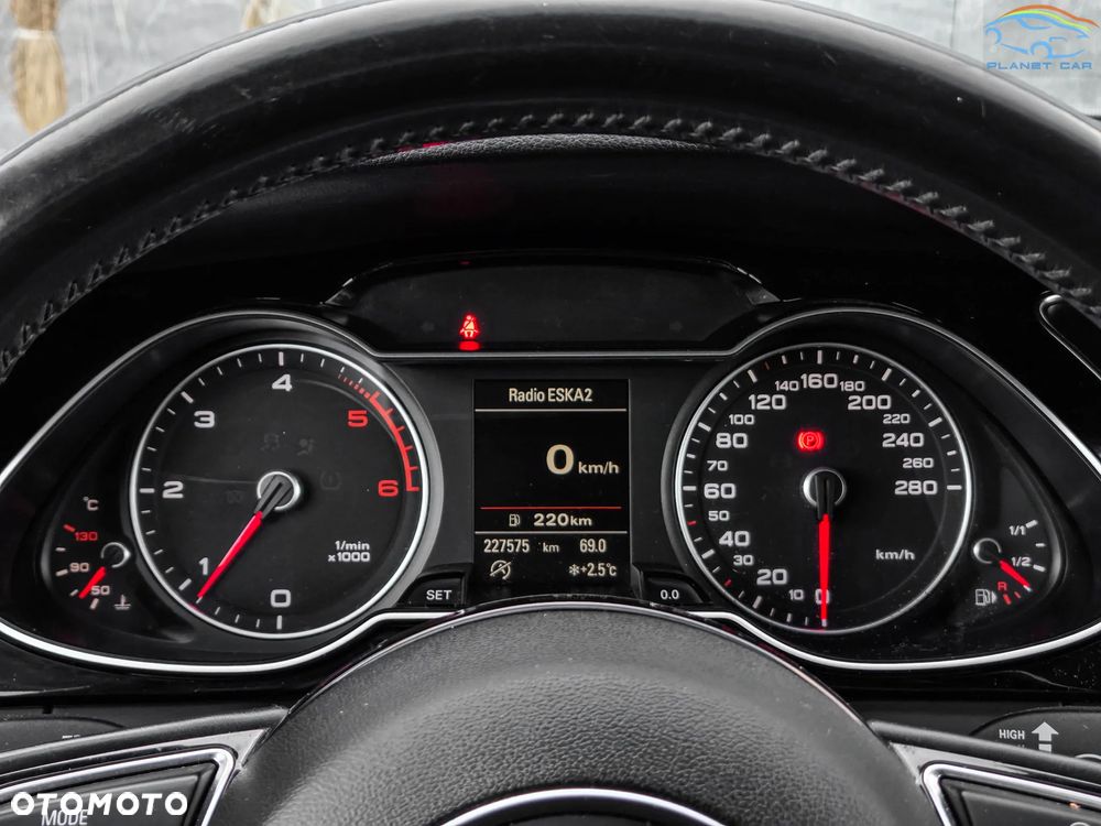 Audi A4 Avant 2.0 TDI DPF clean diesel quattro S line Sportpaket - 23