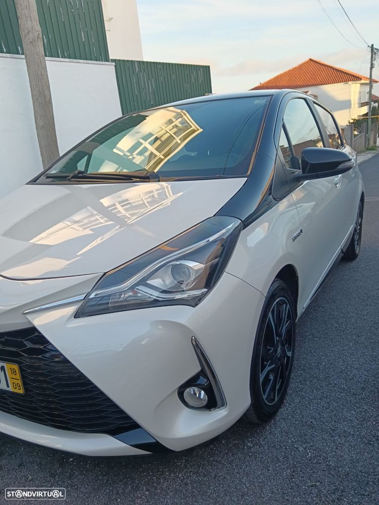 Toyota Yaris 1.5 HSD Square Collec.White - 3