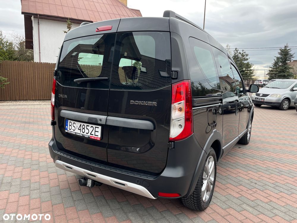 Dacia Dokker TCe 115 Stepway Celebration - 11