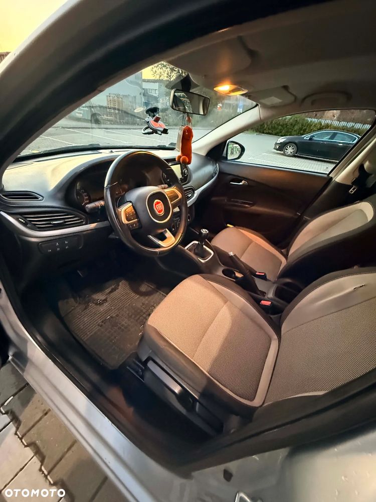 Fiat Tipo 1.4 16V Easy - 6