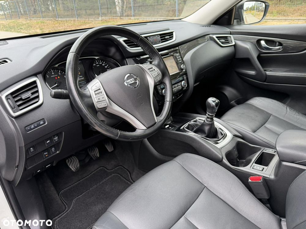 Nissan X-Trail 1.6 DIG-T Tekna - 17