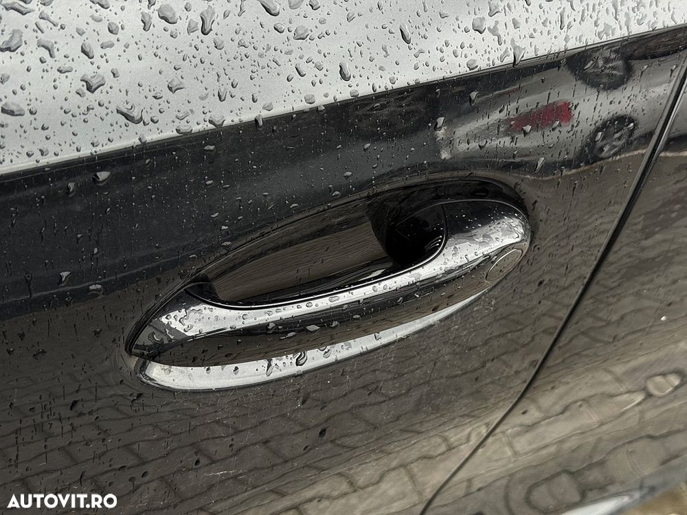 BMW X6 xDrive40i AT MHEV - 17