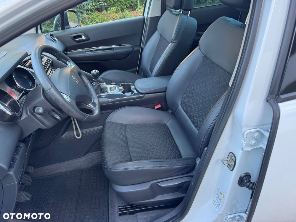 Peugeot 3008 - 13
