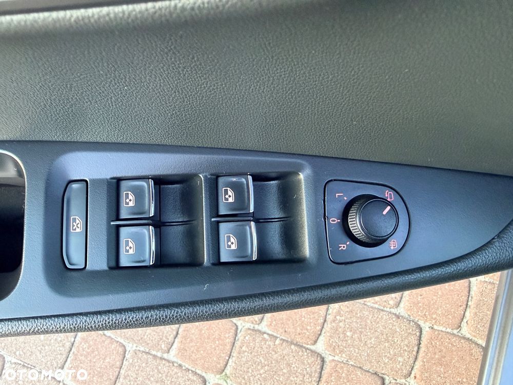 Seat Leon 2.0 TDI FR S&S DSG - 18