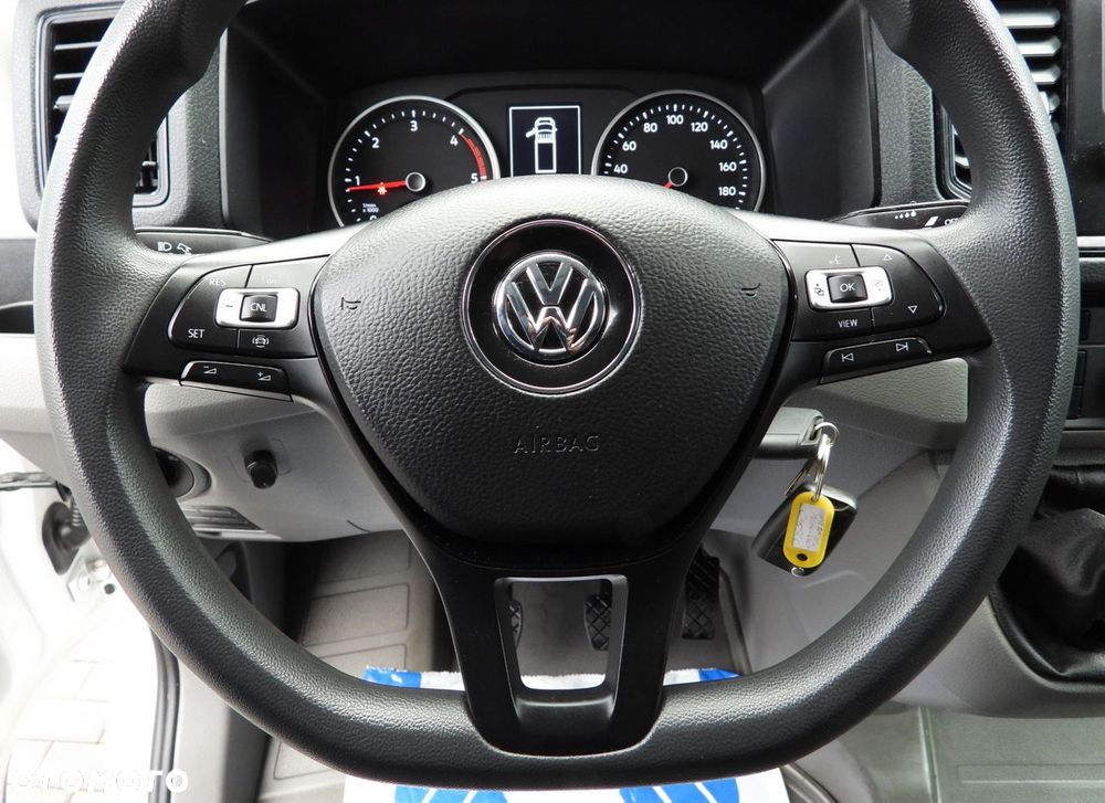 Volkswagen CRAFTER  PLANDEKA 10 PALET WEBASTO TEMPOMAT LEDY  180KM - 28