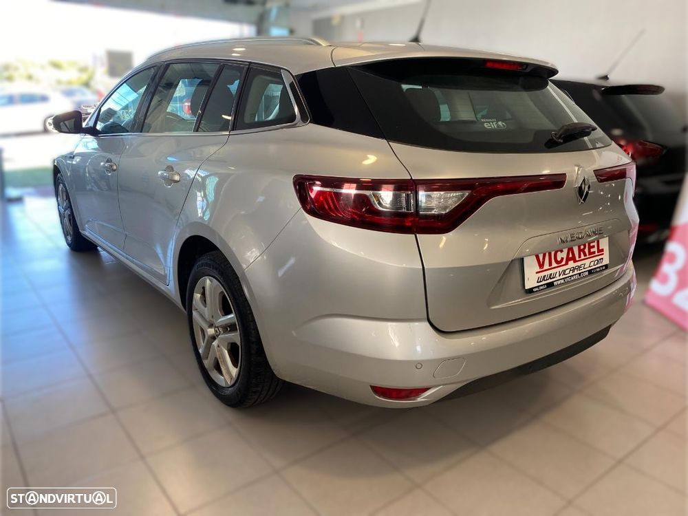 Renault Mégane Sport Tourer ENERGY dCi 110 EDC BUSINESS - 6
