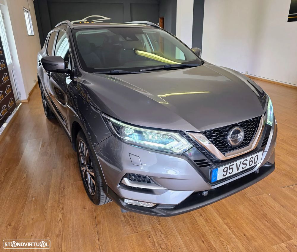Nissan Qashqai 1.5 dCi N-Connecta Led - 19