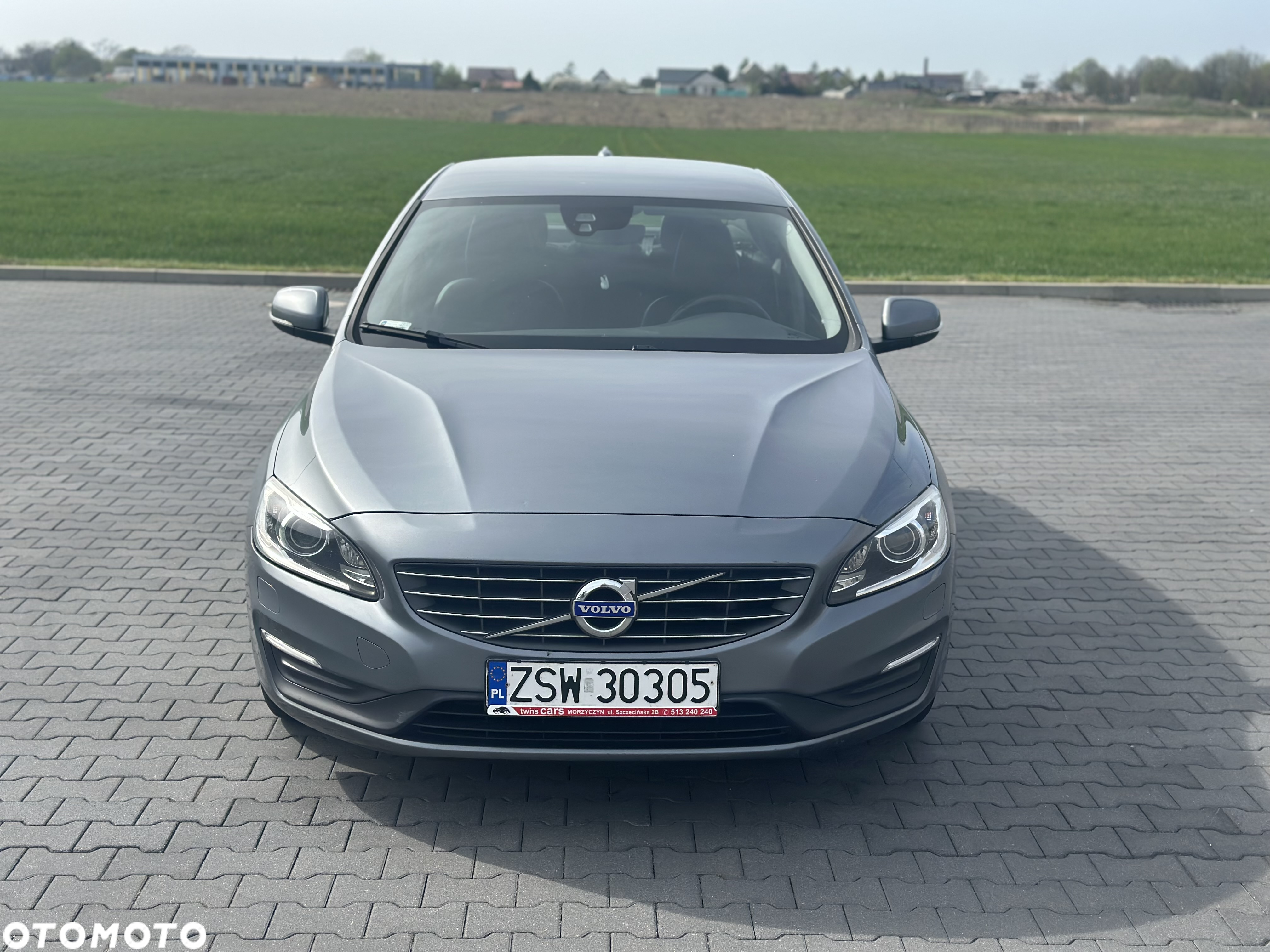 Volvo S60 - 2