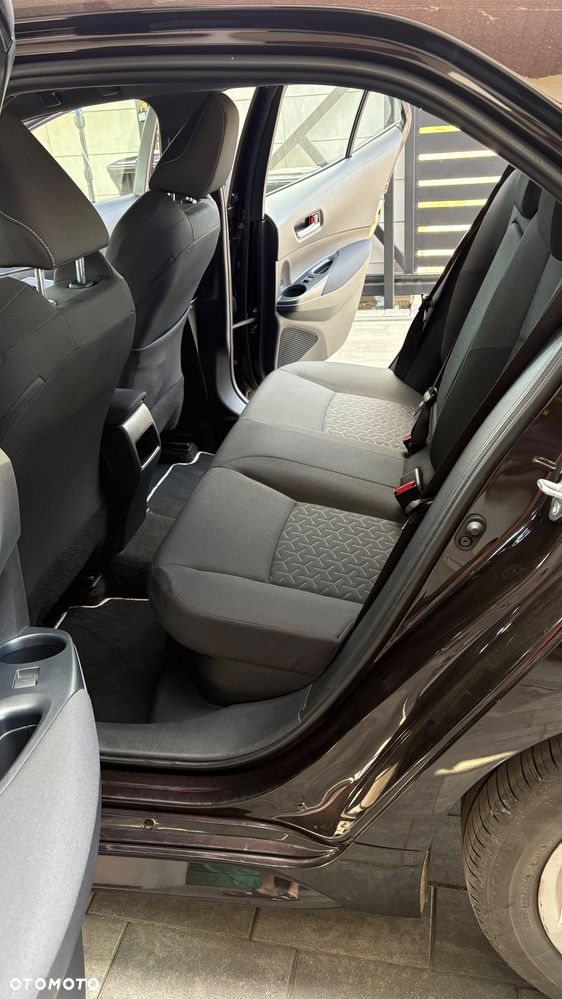Toyota Corolla 1.8 Hybrid Comfort - 14