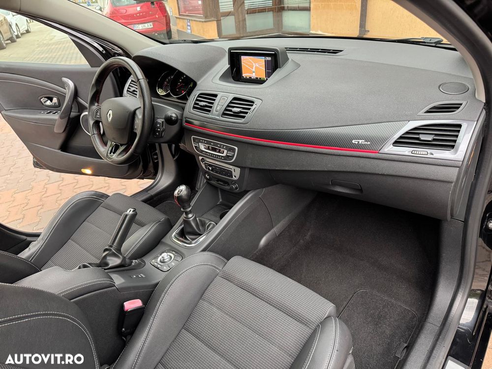 Renault Megane TCe 130 Dynamique - 10