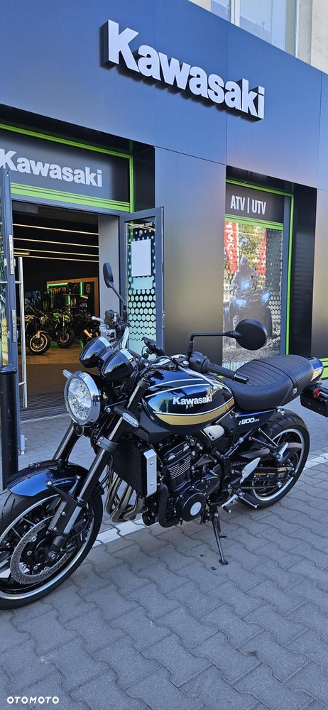 Kawasaki Z 900 RS - 2