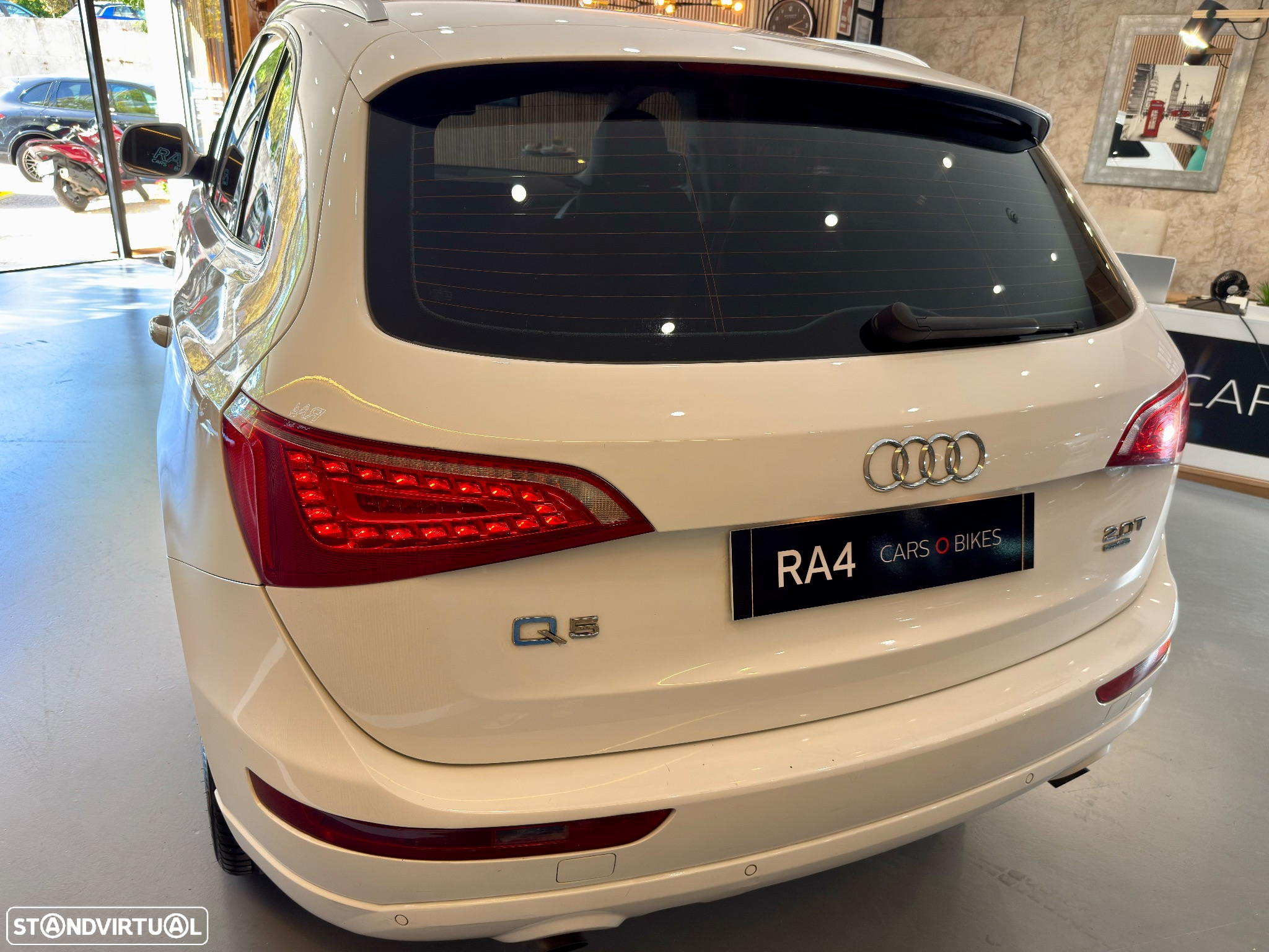 Audi Q5 2.0 TFSI quattro S tronic - 9