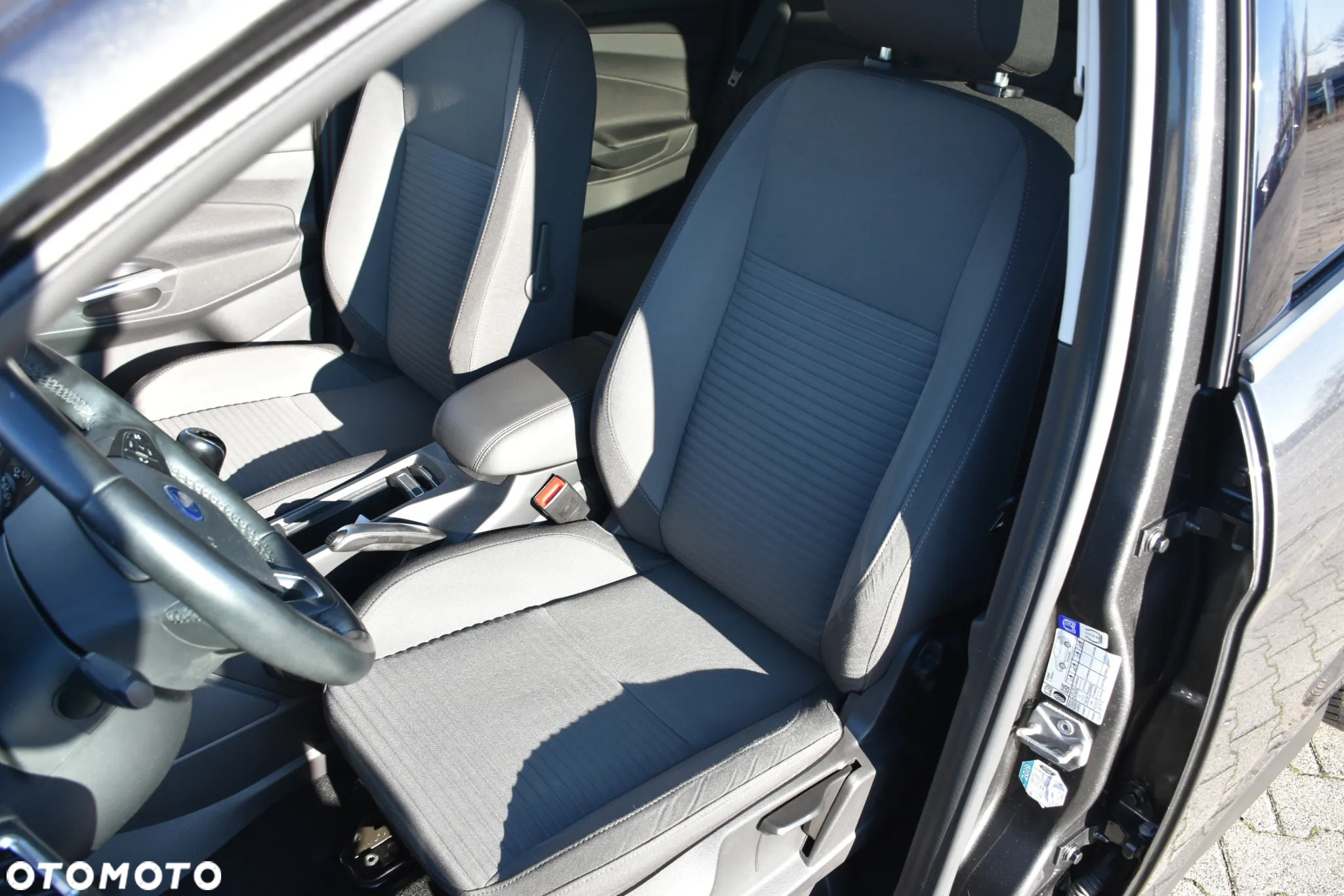 Ford C-MAX 1.5 EcoBoost Titanium ASS - 20
